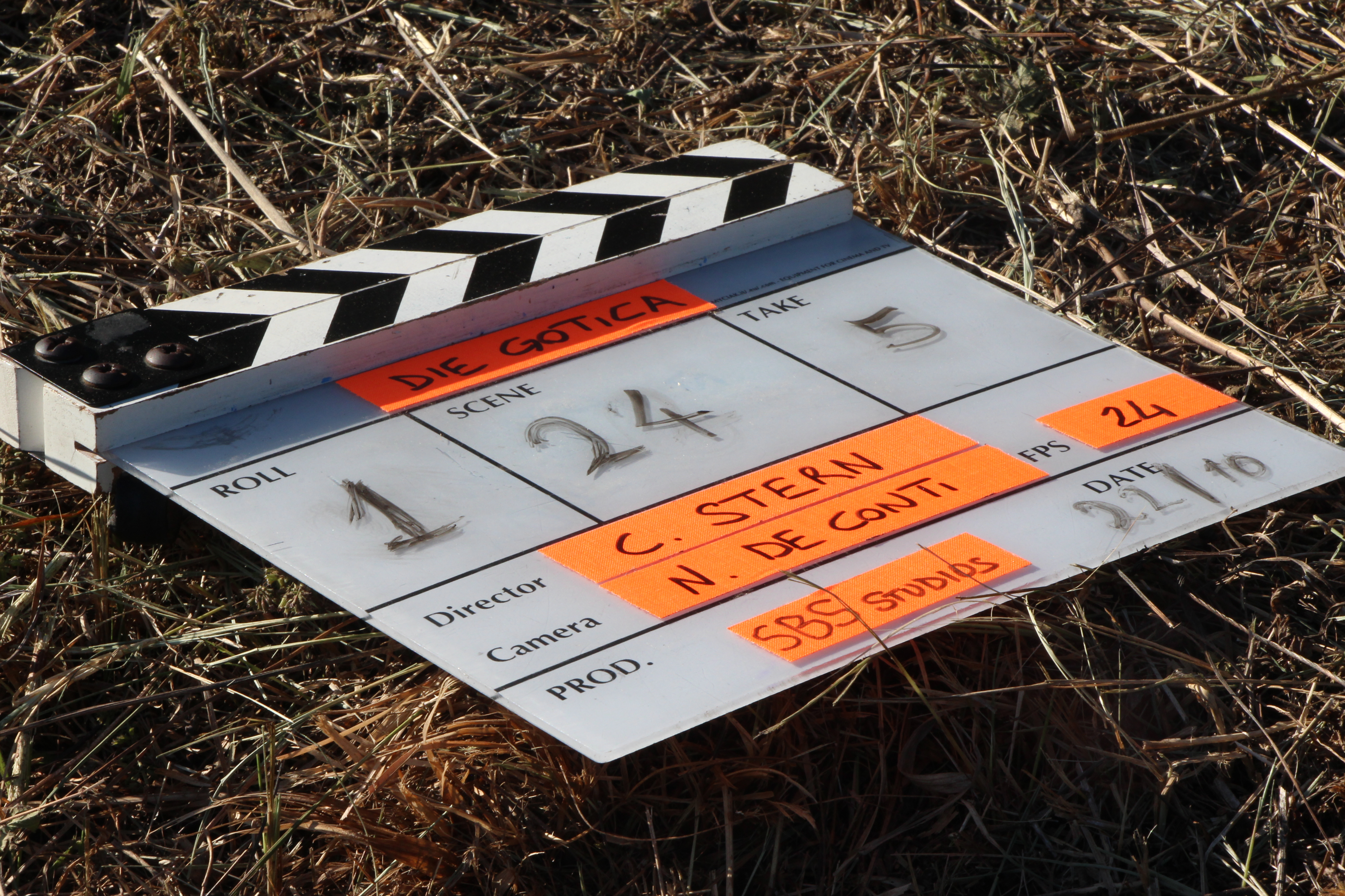 A Die Gotica clapperboard from the 2018 production archive